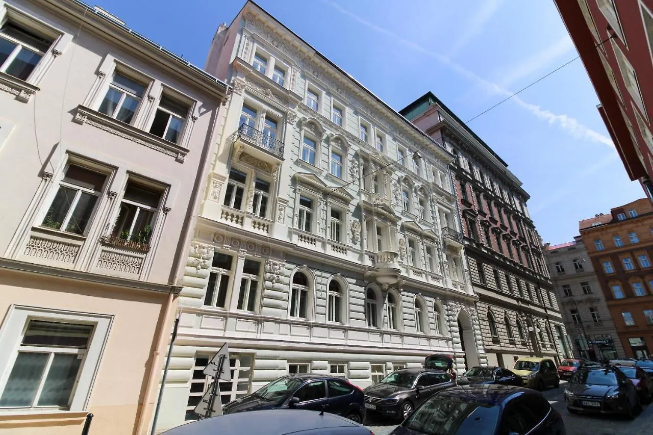 Bouquet Apartments Prague