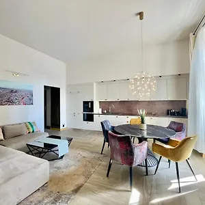 Logodi #castle #freeparking Apartament Budapeszt
